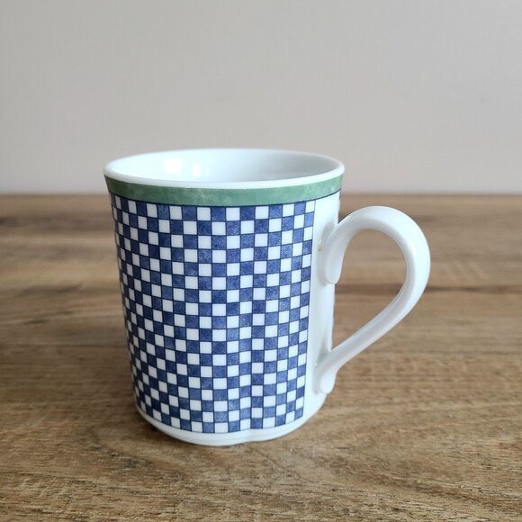 Villeroy & Boch Castell Switch mug Germany. - Picture 2 of 6